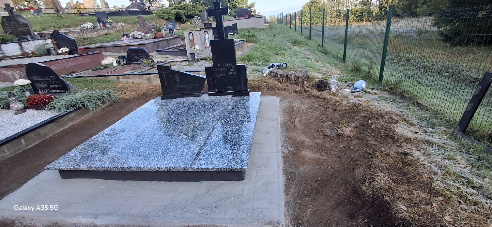 Kapavietės trinkelių dėjimo darbų pavyzdys